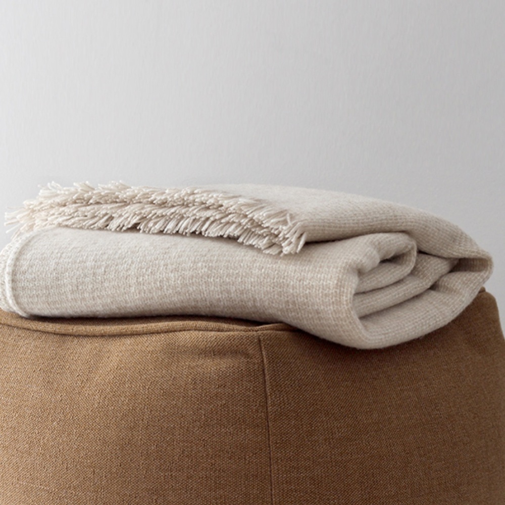 Teixidors Nebula Ivory Beige Wool Throw Blanket